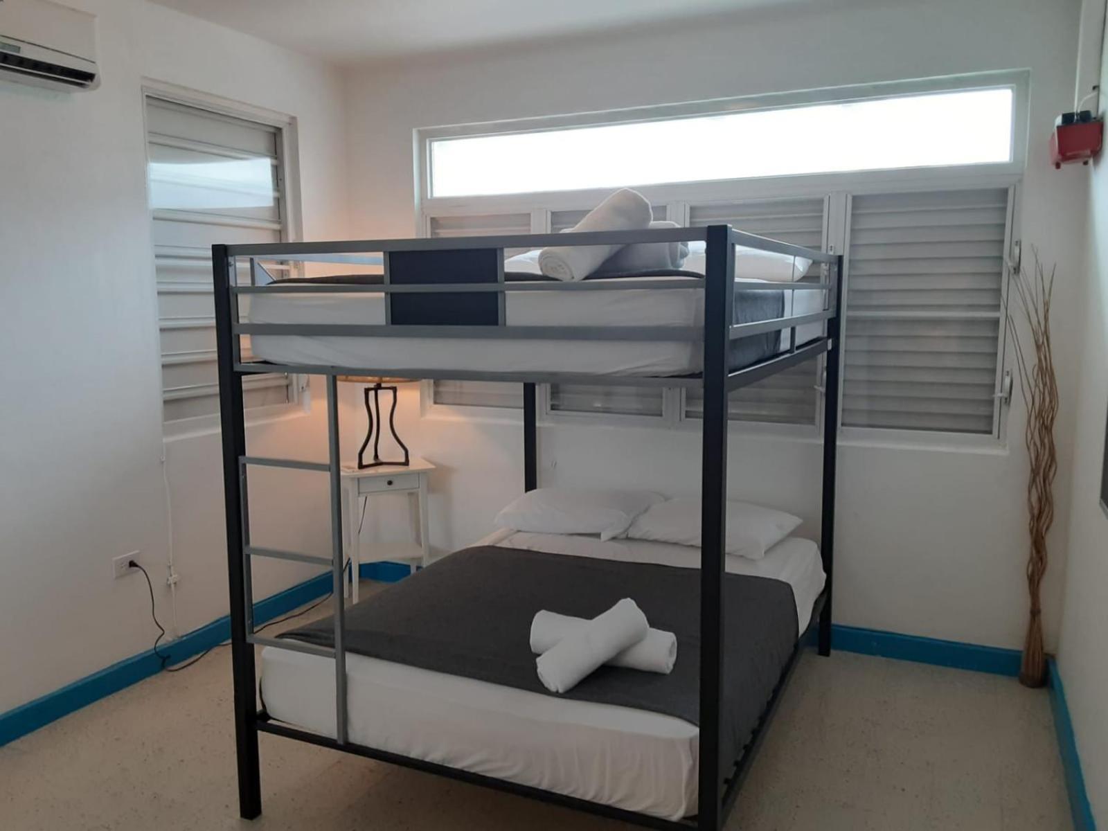 P8 Pr Rentals Amazing For Groups Σαν Χουάν Εξωτερικό φωτογραφία